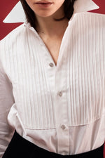 Upload image to gallery, The bib shirt
