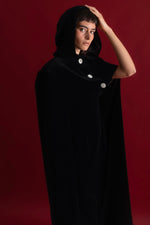 Upload image to gallery, The hunting cloak
